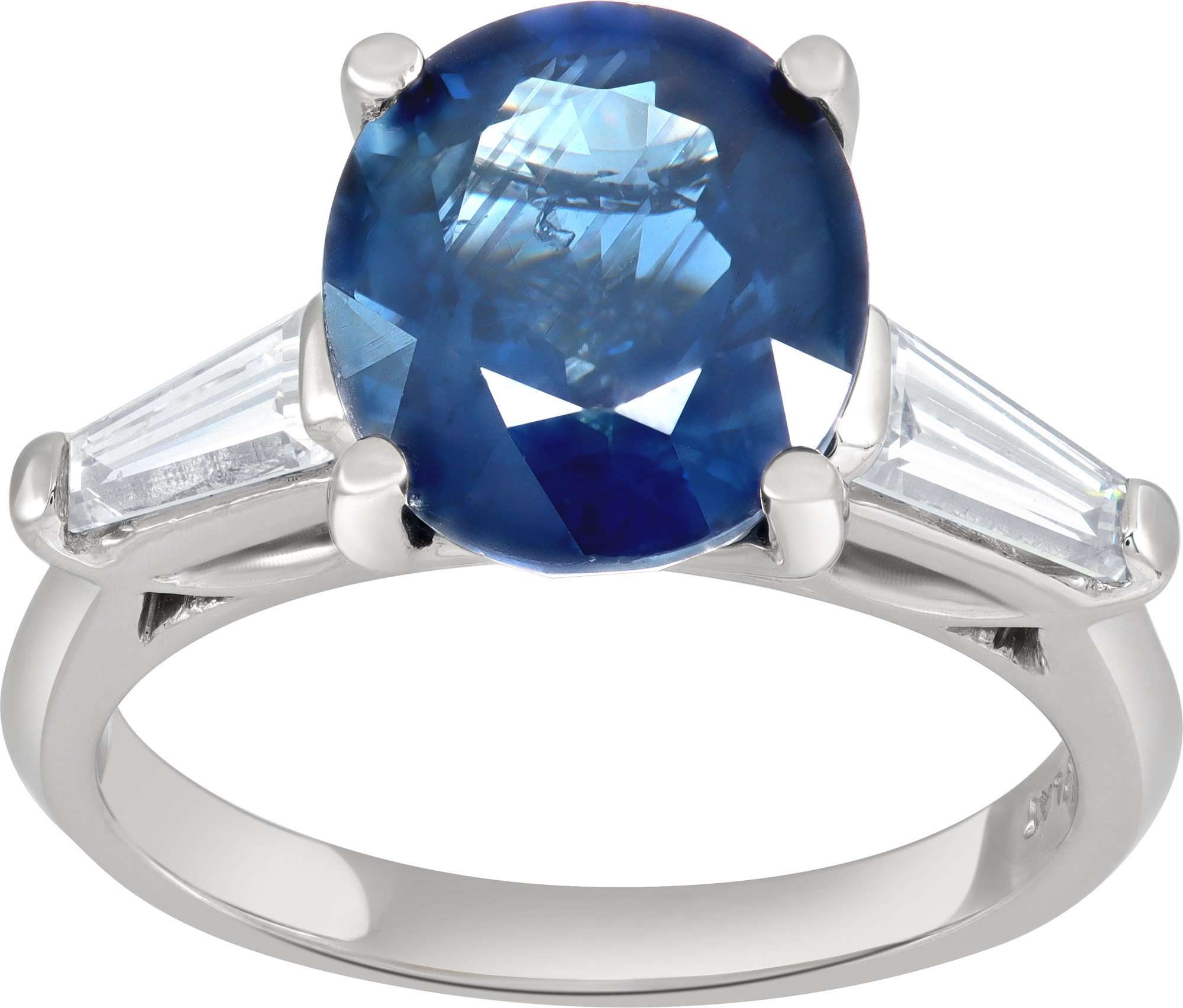 AGL Certified sapphire and diamond ring in platinum S520852