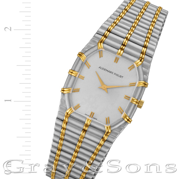 Pre-owned Audemars Piguet Bamboo CA 56205/661 18k white |