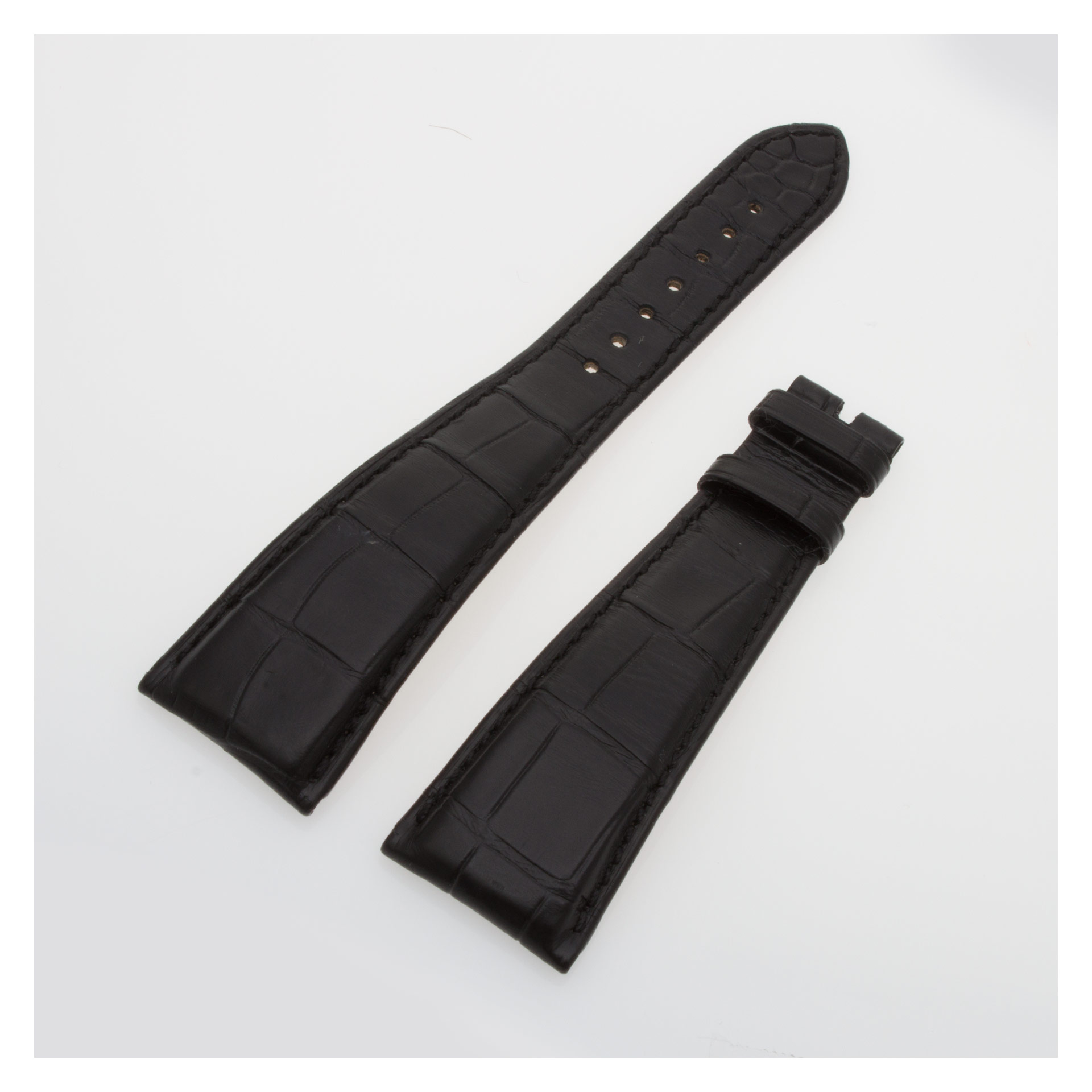 Bvlgari black alligator strap 100116118 MR L (26 x 15.5) | Gray & Sons