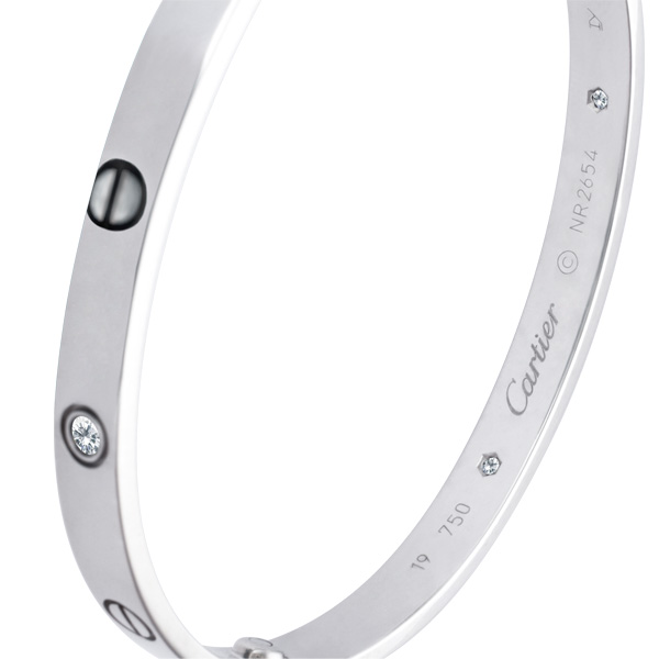 リッチ&シックに見せる【Cartier】bracelet LOVE# bracelet, classic model, brushed