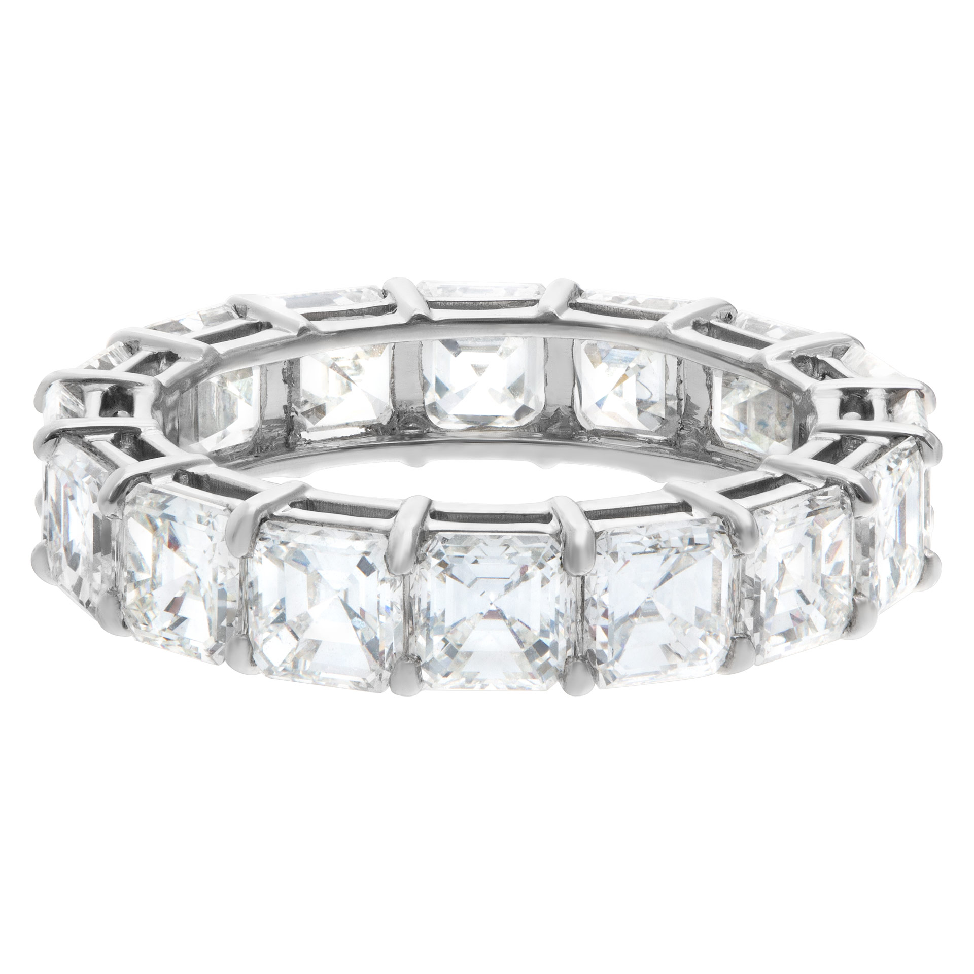 Diamond eternity band asscher cut in platinum with 4.62 carats S517375