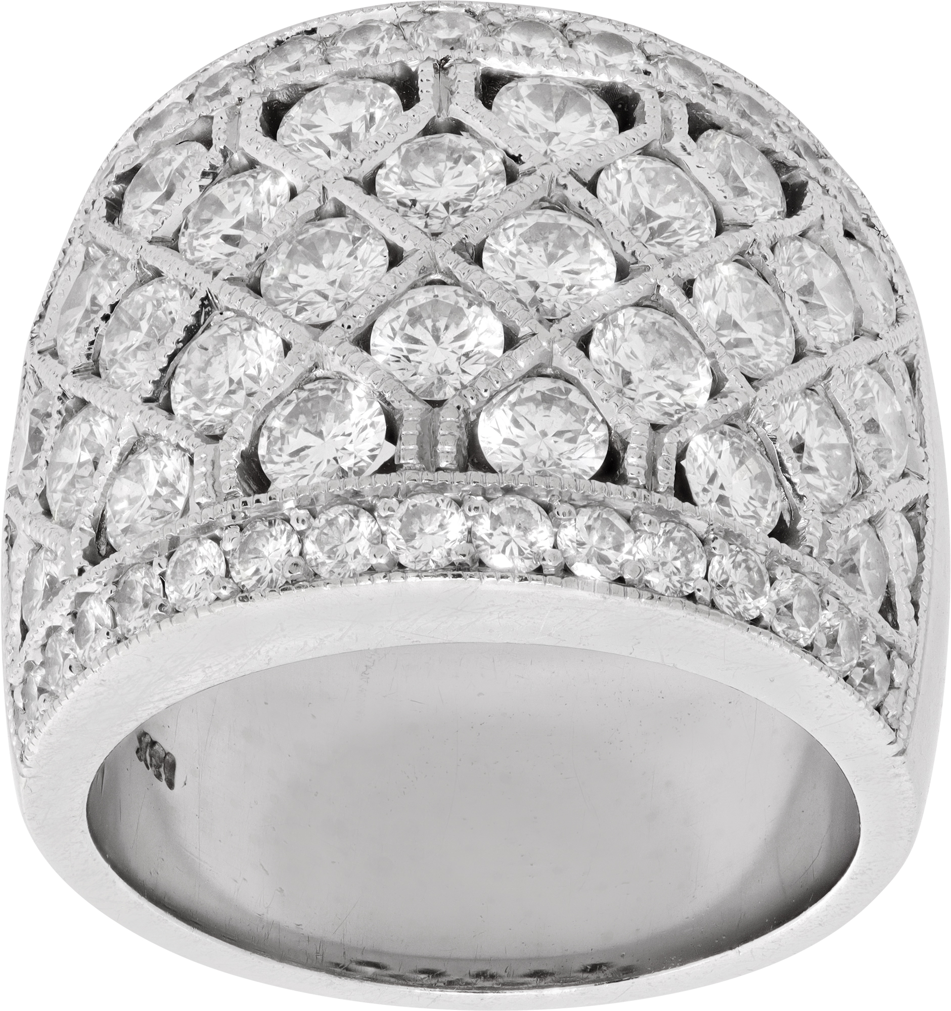 Diamond Ring in 18k white gold featuring a wide dome design