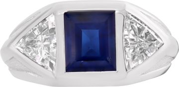 AGL Certified Sapphire ring in platinum with 2 trillon cut diamonds