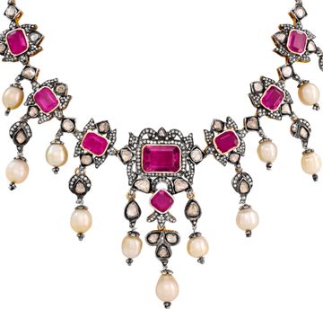 Amethyst, Pearl and Diamond necklace in 14k yellow gold and silver