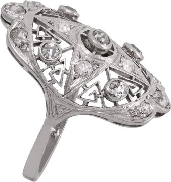 Art Deco Diamond Dinner Ring in platinum