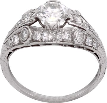 Art Deco Diamond Engagement Ring in platinum