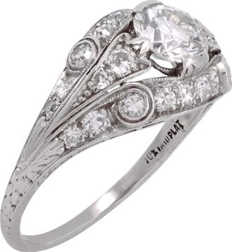 Art Deco Diamond Engagement Ring in platinum