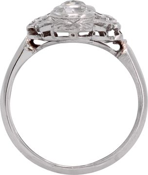 Art Deco Diamond Ring in platinum