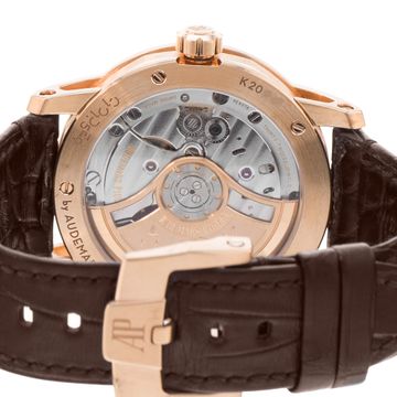 Audemars Piguet Code 11.59 15210OR.OO.A099CR.01 Rose Gold White dial 41mm Auto