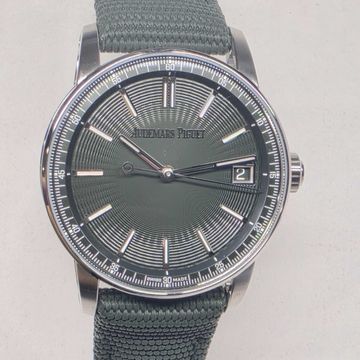 Audemars Piguet Code 11.59 15210ST.OO.A056KB.01 Steel Green dial 41mm Auto