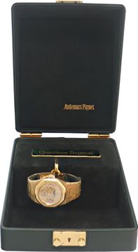 Audemars Piguet Perpetual Calendar 25654BA.00.0944BA.01 18k Gold dial 39mm Autom