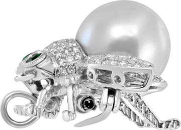 Bee pin/brooch with pearl, emeralds, and diamonds in 18k white gold