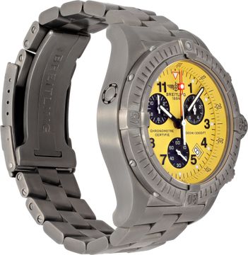 Breitling Avenger E73360 Titanium 44mm Quartz watch