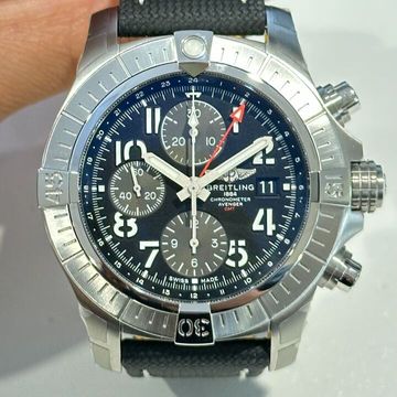 Breitling Avenger A24315 Steel Black dial 45mm Auto
