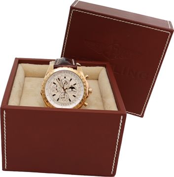 Breitling Bentley H29362 18k rose gold White dial 49mm Automatic watch