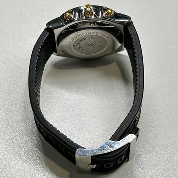 Breitling Chronomat B13050.1 Steel & Yellow Gold Blue dial 39mm Auto