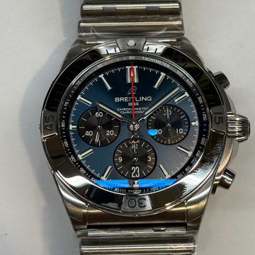 Breitling Chronomat B01 42 AB0134 Steel Blue dial 42mm Auto