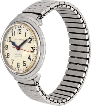 Bulova Accutron in Stainless Steel White dial 35mm    Quartz watch
