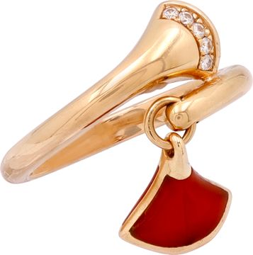Bvlgari Divas Dream Charm Ring in 18k rose gold