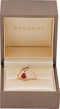 Bvlgari Divas Dream Charm Ring in 18k rose gold