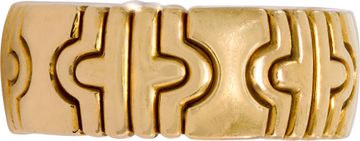 Bvlgari Parentesi ring in 18k yellow gold. 8mm wide.
