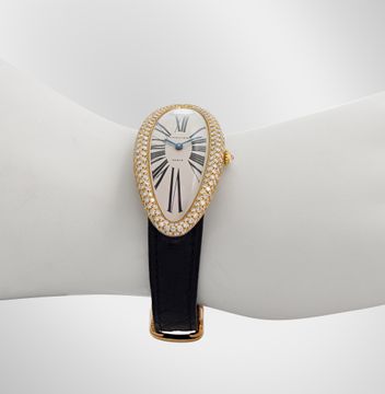 Cartier Baignoire Allongée 13231413 18k Yellow Gold 52mm Manual watch