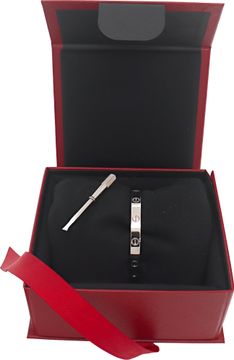 Cartier love bracelet in 18K white gold- size 17mm