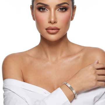 Cartier Love Bracelet in 18k white gold size 19