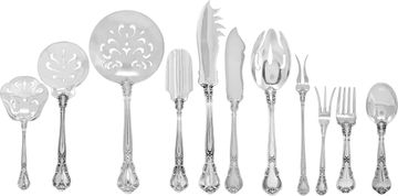 CHANTILLY sterling flatware set patented in 1895 by Gorham. 193 TOTAL PIECES. 6 place set for 16 + 4 for 12 and 29 serving pieces.