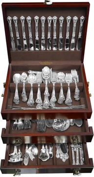 CHANTILLY sterling flatware set patented in 1895 by Gorham. 193 TOTAL PIECES. 6 place set for 16 + 4 for 12 and 29 serving pieces.