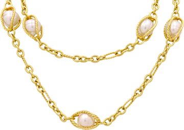 David Yurman Baroque Pearl Caged Lantana Figaro necklace in 18k yellow gold. 34 inch length