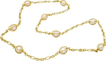 David Yurman Baroque Pearl Caged Lantana Figaro necklace in 18k yellow gold. 34 inch length