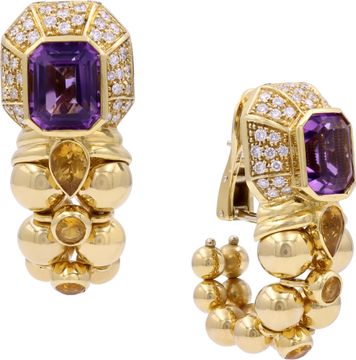 Diamond and amethyst earrings in 18k yellow gold Earring Collection