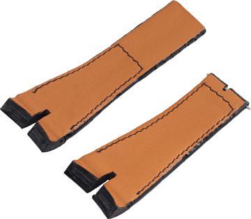 Diamond and emerald eternity bracelet in 14k white gold