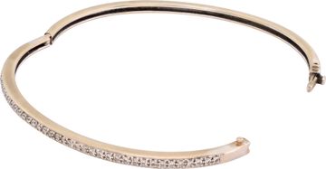 Diamond bangle in 18k white gold
