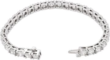 Diamond bracelet in platinum with 12.97 carats in diamonds