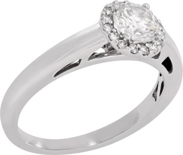 Diamond Halo Engagement Ring in platinum