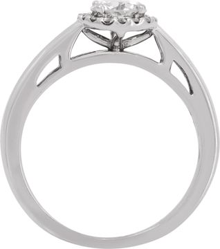 Diamond Halo Engagement Ring in platinum