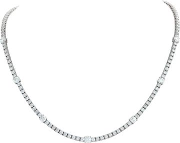 Diamond necklace in 18k white gold Diamond necklace in 18k white gold Necklace Collection