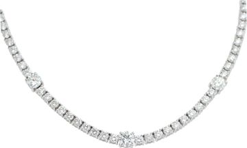 Diamond necklace in 18k white gold