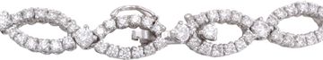 Diamond necklace in 18k white gold with 35.91 carats in diamonds