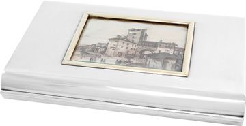 Dragonfly pin in 18k white gold with 0.66 cts in diamonds