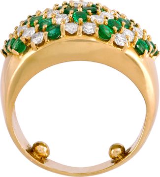 Emerald and diamond ring in 14k yellow gold