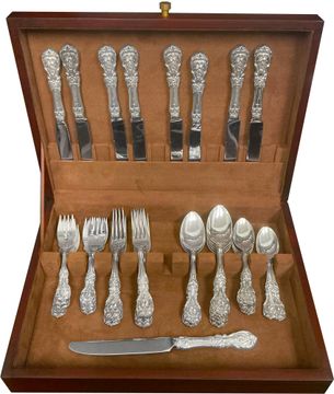 "FRANCIS 1" Sterling Silver flatware set patented in 1907 by Reed & Barton