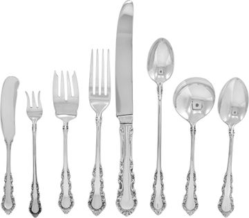 GEORGIAN ROSE sterling silver flatware set patented in 1941 by REED & BARTON. Total Pieces: 83. Sterling Silver Collection