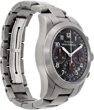 Girard Perregaux Chronograph F1 048 Titanium Carbon Fiber dial 40mm Automatic wa