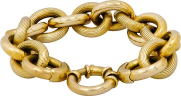 Gold link bracelet in 14k yellow gold