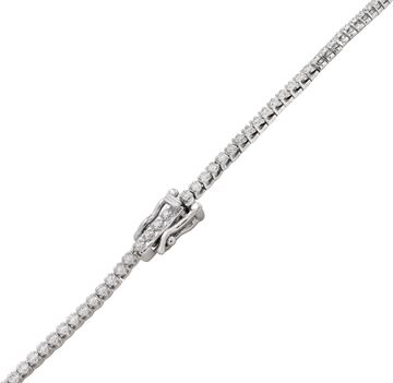 Graduating Diamond Necklace in Platinum