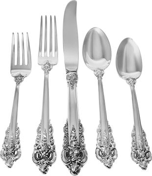 "GRANDE BAROQUE" Sterling Silver Flatware Set, patented by Wallace in 1941- 5 place setting for 24 + 14 serving pieces. TOTAL 157 pieces). "GRANDE BAROQUE" Sterling Silver Flatware Set, patented by Wallace in 1941- 5 place setting for 24 + 14 serving pieces. TOTAL 157 pieces). Sterling Silver Collection