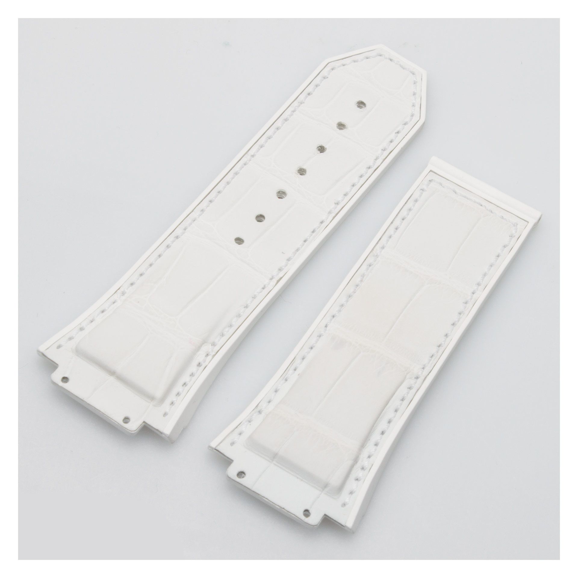 新品HUBLOT 純正ラバーベルト 白　6-701-100 12-701-80 hublot_white_alligator_rubber_